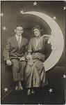 Click image for larger version. 

Name:	paper-moon-couple-2.jpg 
Views:	521 
Size:	15.0 KB 
ID:	21105